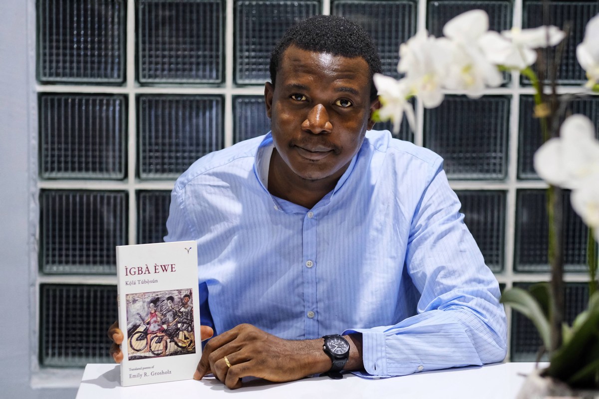 With Ìgbà Èwe, Lagos — Victor Adéwálé